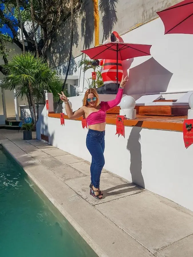 Hotel ropical party Playa del Carmen